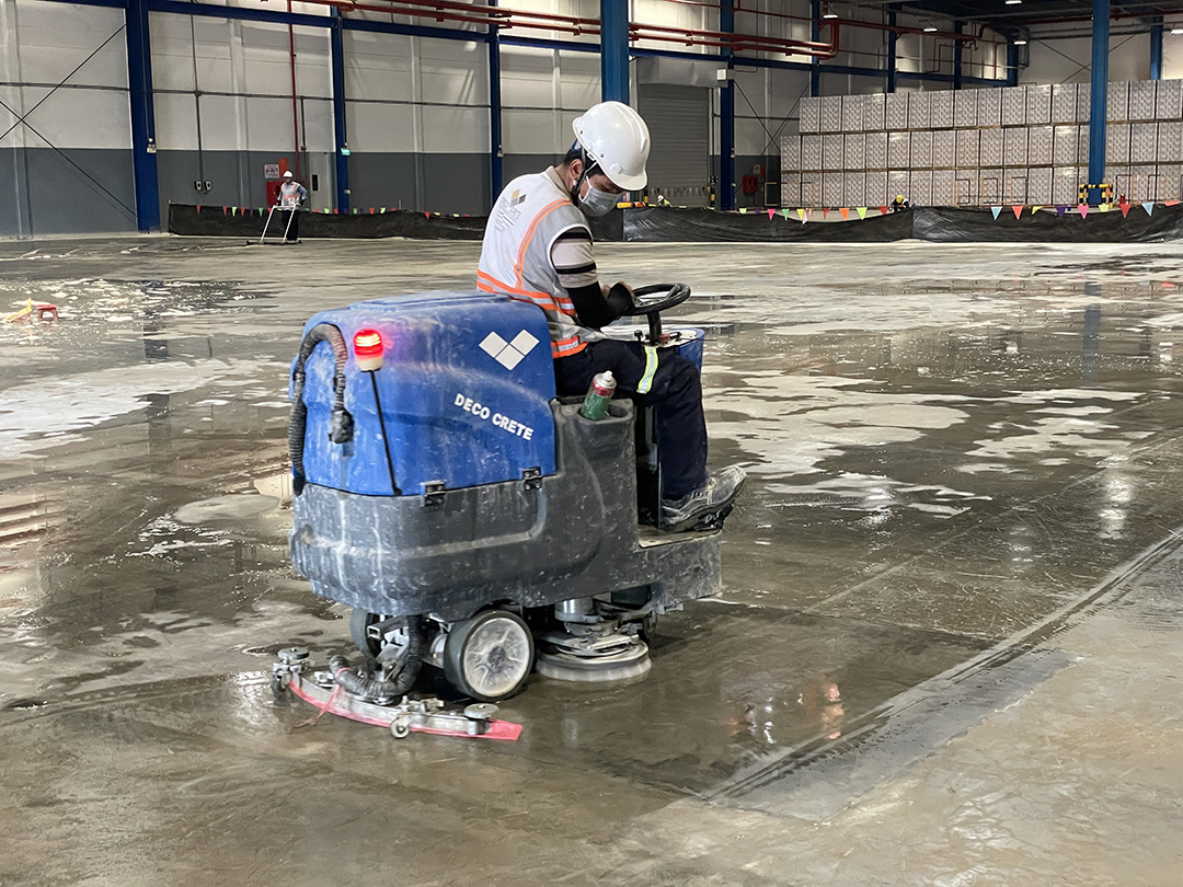 Thi Công Liquid Hardener Chuyên Nghiệp Hiệu Quả Nhất Liquid-Hardener-San-Pham-Tang-Cung-Nang-Tam-Cho-San-Be-Tong1