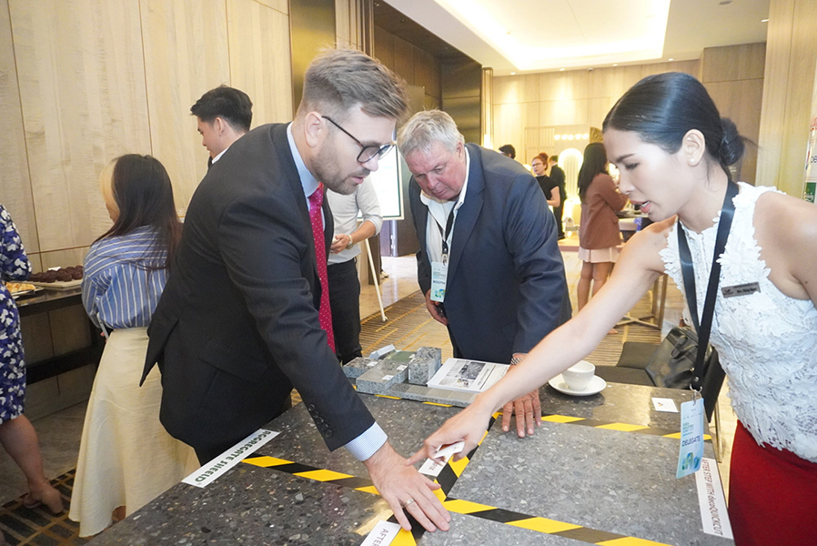 Giải Pháp Đánh Bóng Sàn Bê Tông Tại Green Industries Summit 2026 Giai-Phap-Danh-Bong-San-Be-Tong-Tai-Green-Industries-Summit-20262.Jpg