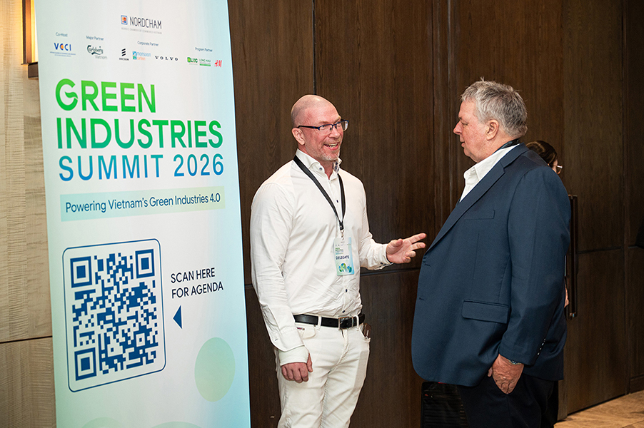 Giải Pháp Đánh Bóng Sàn Bê Tông Tại Green Industries Summit 2026 Giai-Phap-Danh-Bong-San-Be-Tong-Tai-Green-Industries-Summit-20266.Jpg